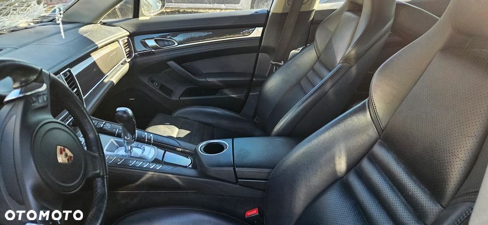 Porsche Panamera - 7