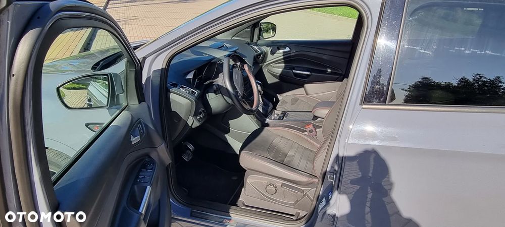Ford Kuga 2.0 TDCi AWD ST-Line - 7