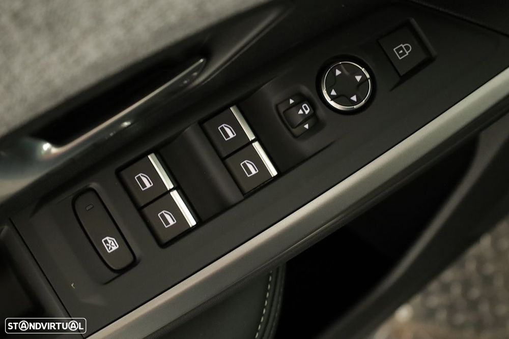 Peugeot 5008 1.2 Hybrid GT e-DCS6 - 19