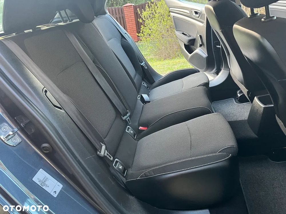 Renault Megane ENERGY TCe 100 LIFE - 14