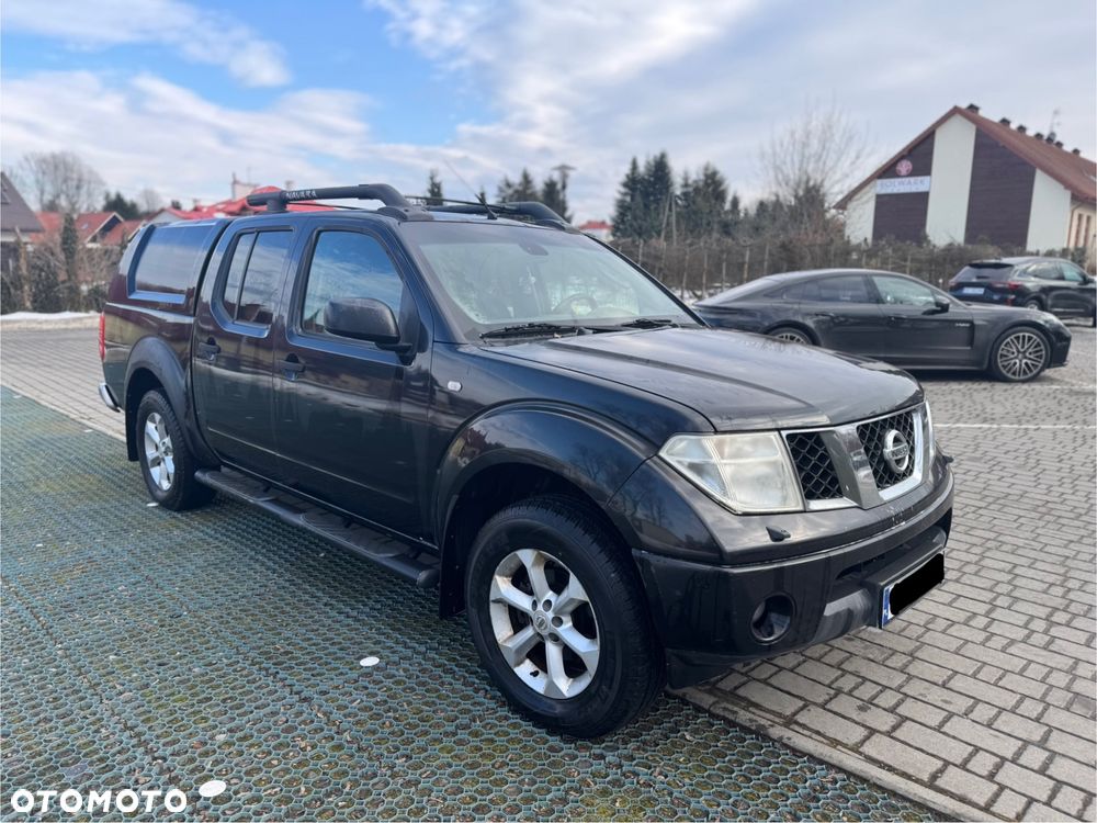 Nissan Navara 2.5 TDi Sport / LE - 1