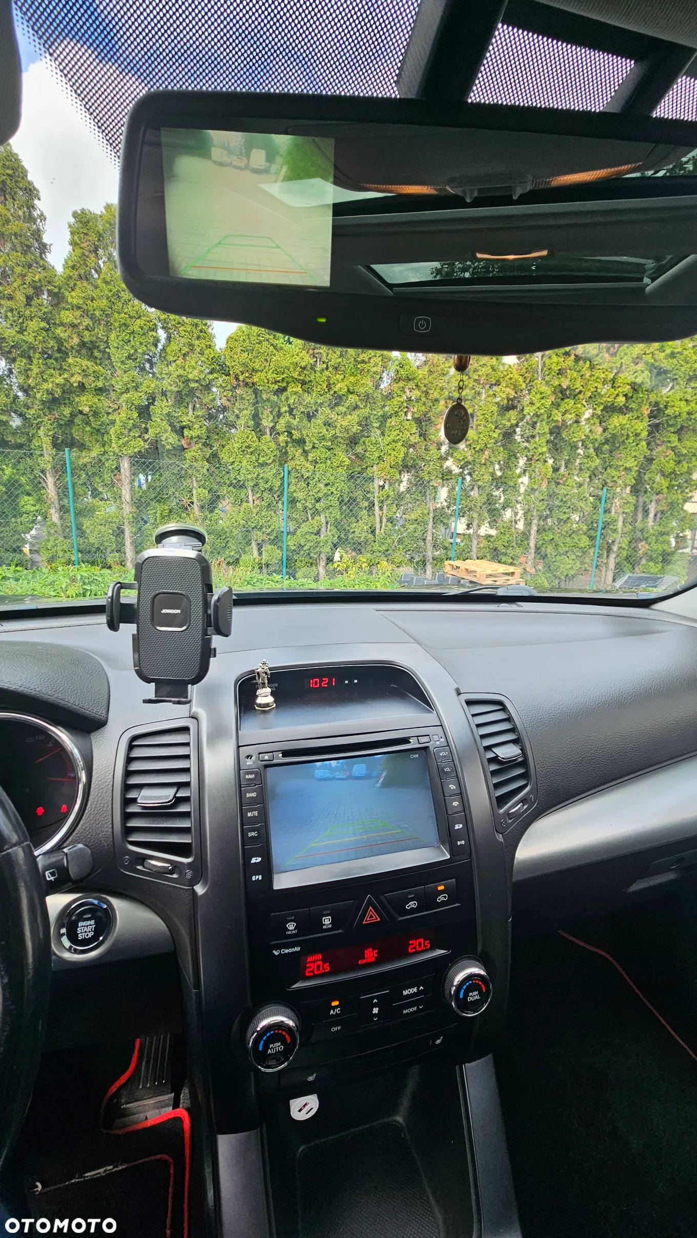Kia Sorento - 8