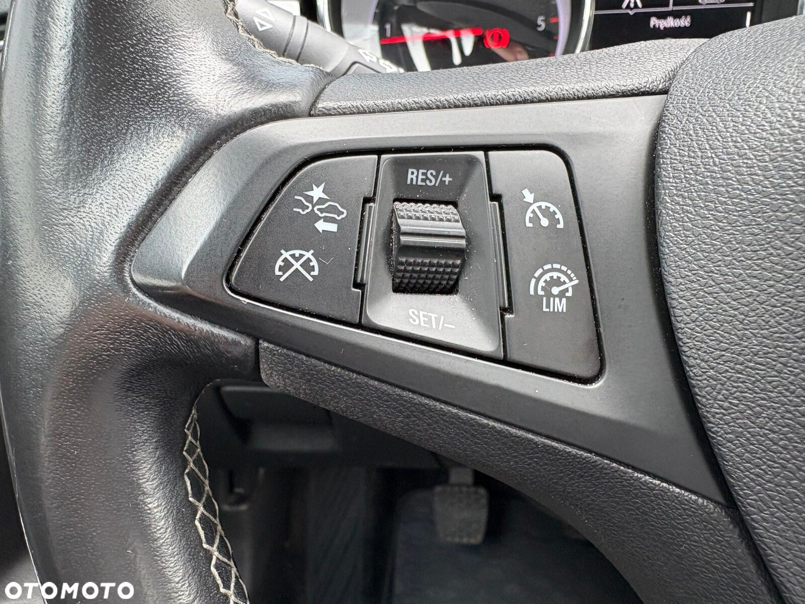 Opel Astra - 21