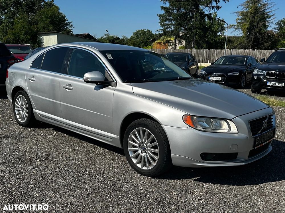 VOLVO S80