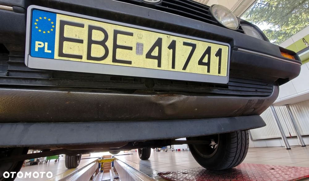 Volkswagen Golf - 8