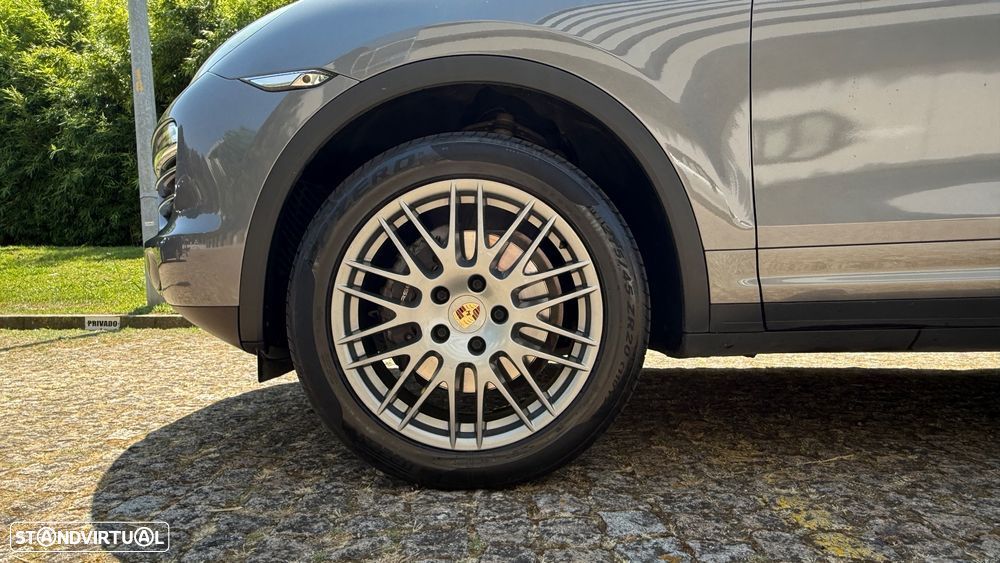 Porsche Cayenne II - 6