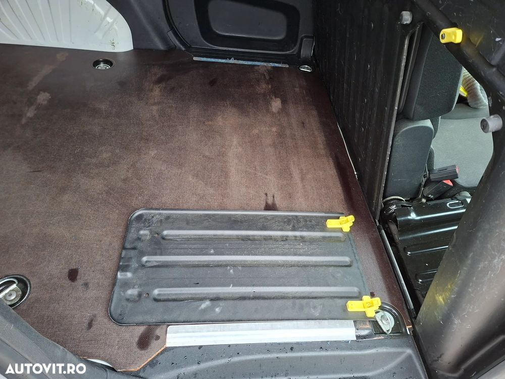 Opel Combo 1.5 CDTI 100 CP MT5 L1H1 Start/Stop - 10