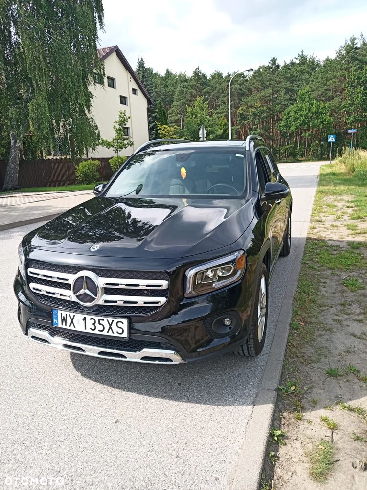 Mercedes-Benz GLB 250 4-Matic Progressive 8G-DCT