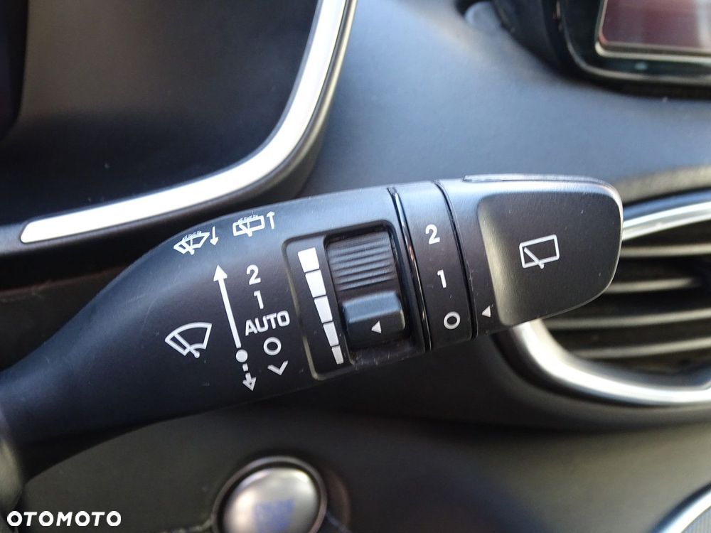 Hyundai Santa Fe - 36