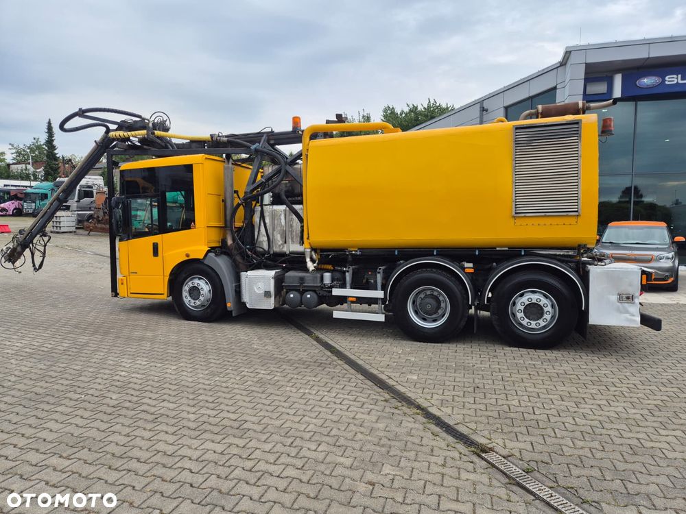 Mercedes-Benz Econic 2629 6X2 / SYSTEM CZYSZCZENIA DRÓG LUB TUNELI / ARMATKA NA WODĘ  / 300 LITRÓW NA MINUTE / CZYSZCZENIE TUNELI I BANERÓW / CZYSZCZENIE DRÓG / UTRZYMYWANIE CZYSTOSCI / EURO 5 / SERWISOWANY / 10500L + 500L / PODGRZEWANIE WODY / GENERATOR PRĄDU - 10