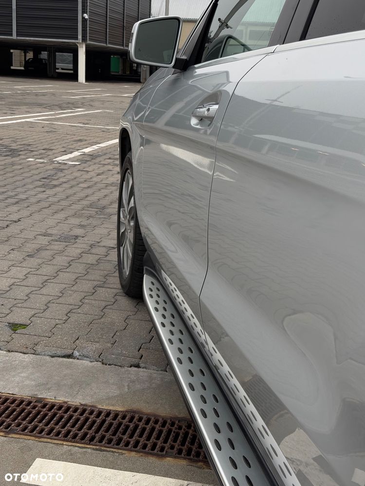 Mercedes-Benz GL - 16