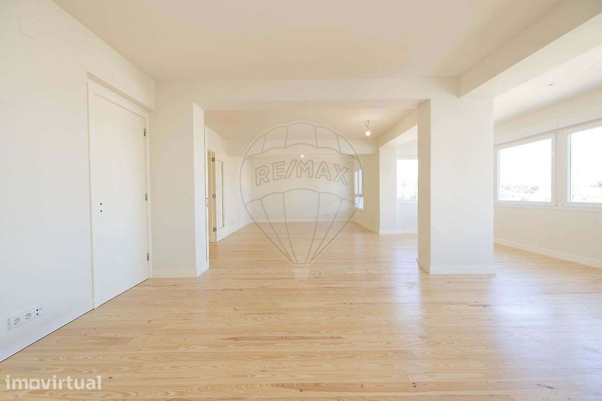 Apartamento T4 para venda - Grande imagem: 2/34