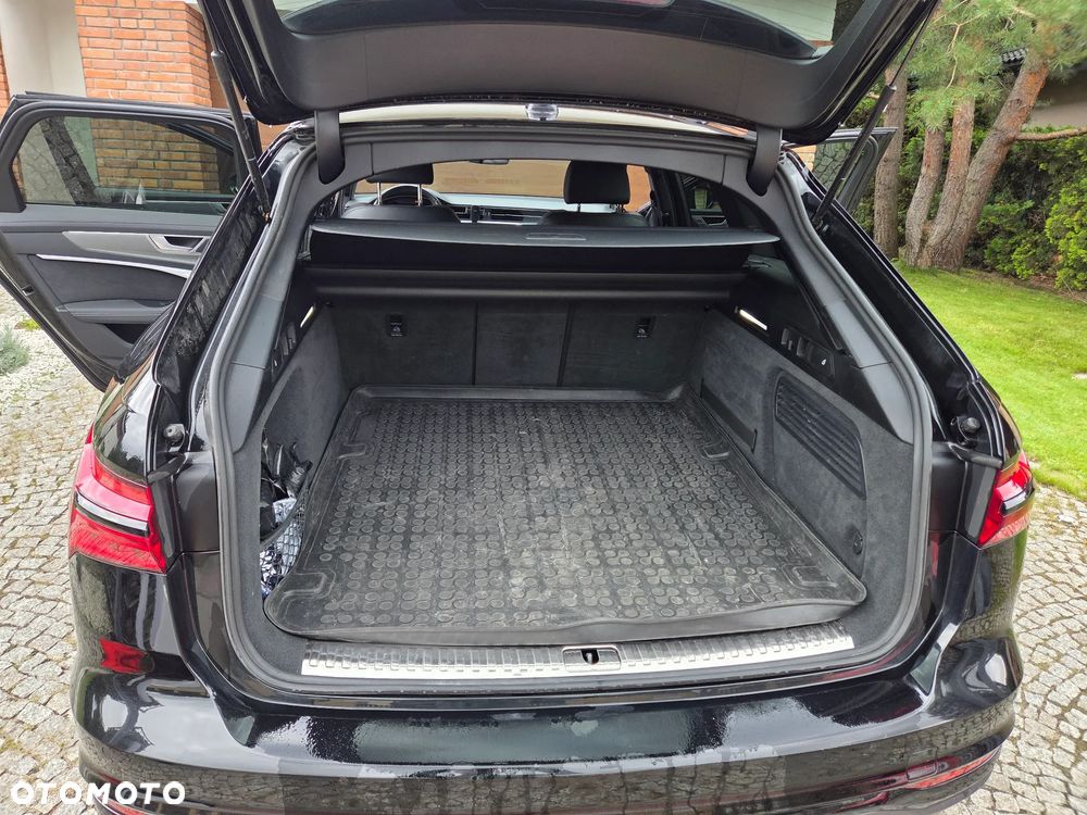 Audi A6 Allroad - 11