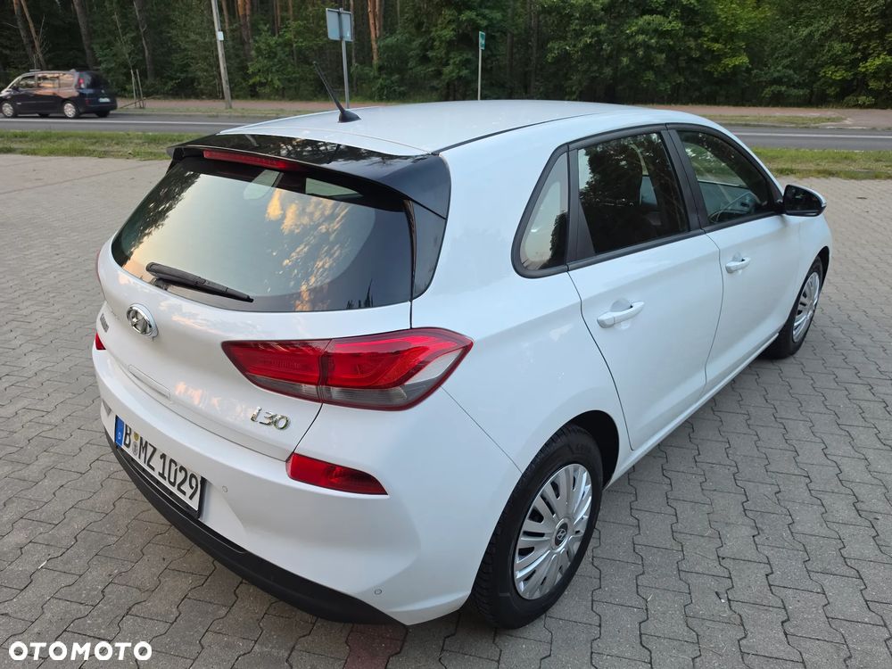 Hyundai i30 1.6 CRDI Select - 9