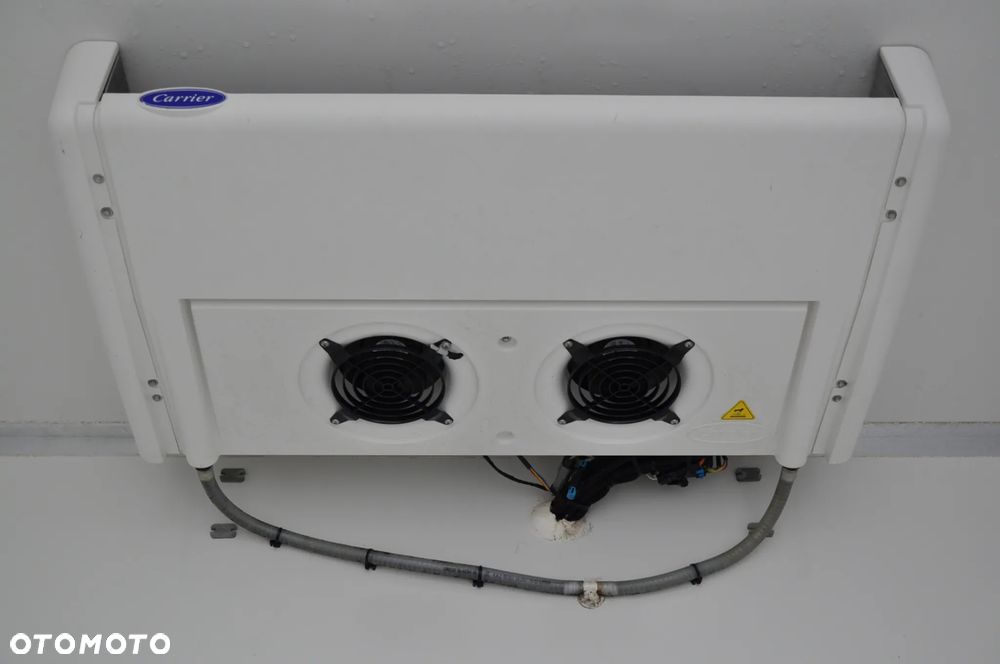 Iveco DAILY 156KM AUTOMAT CHŁODNIA IZOTERMA KRAJOWE BEZWYPADKOWE - 17