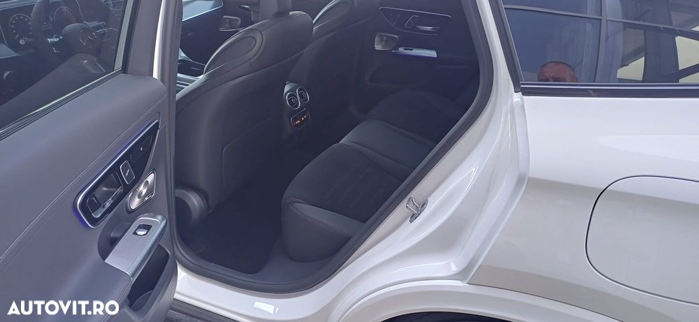 Mercedes-Benz GLC - 29