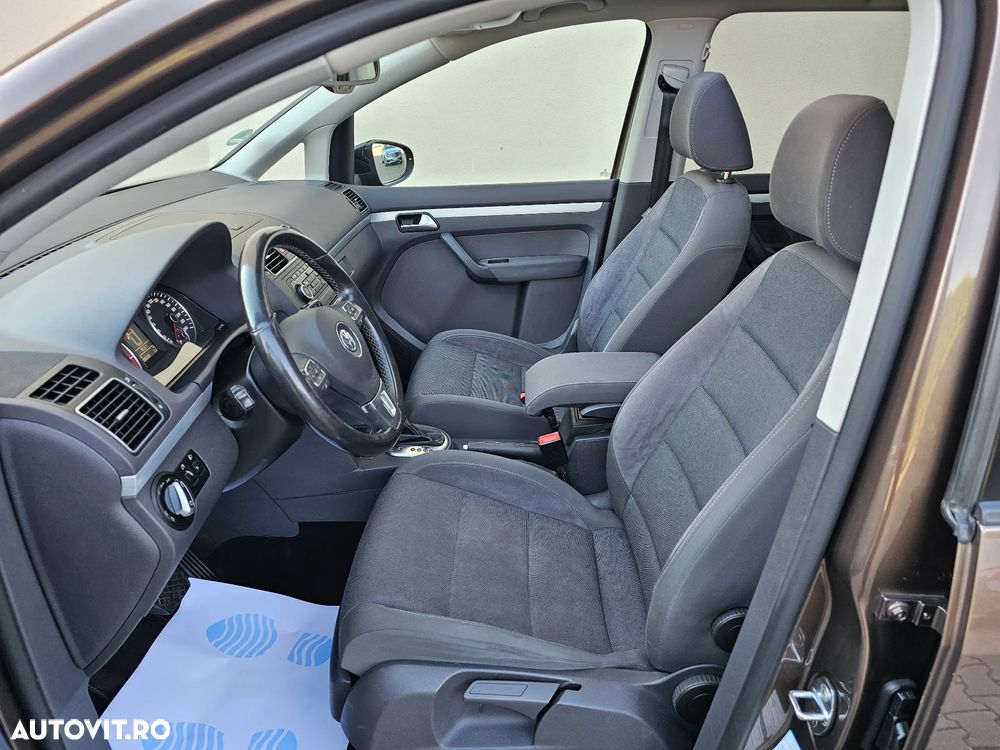 Volkswagen Touran 1.4 TSI DSG STYLE - 24