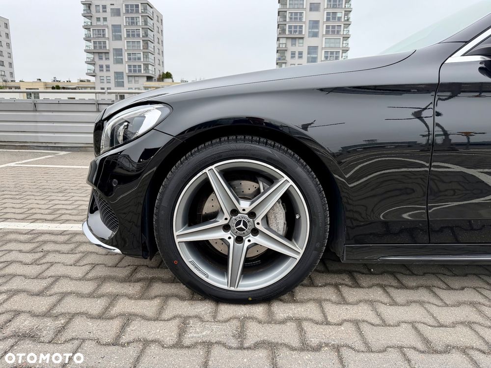 Mercedes-Benz Klasa C 200 4-Matic 9G-TRONIC - 3