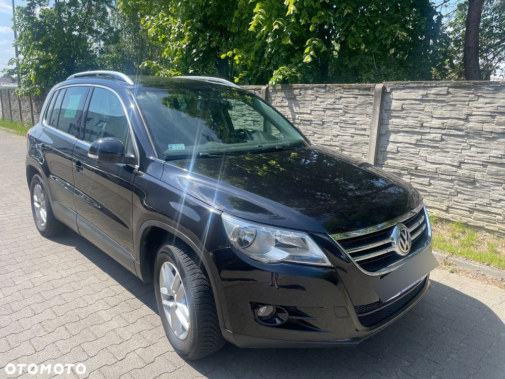 Volkswagen Tiguan - 2