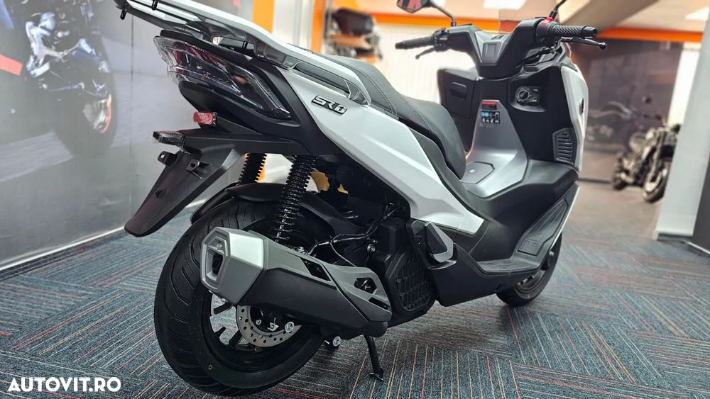 Voge 125 SR1 - 5