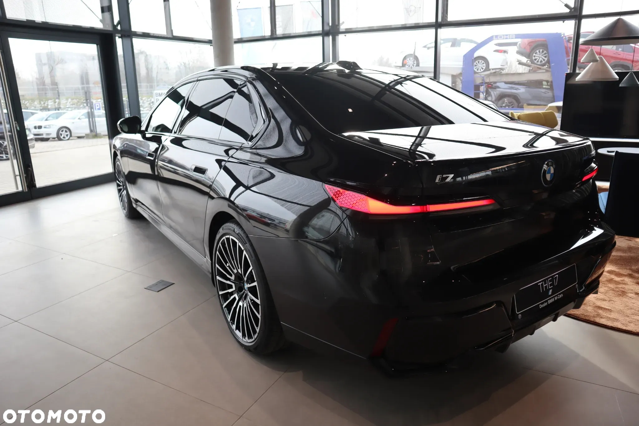 BMW i7 - 7