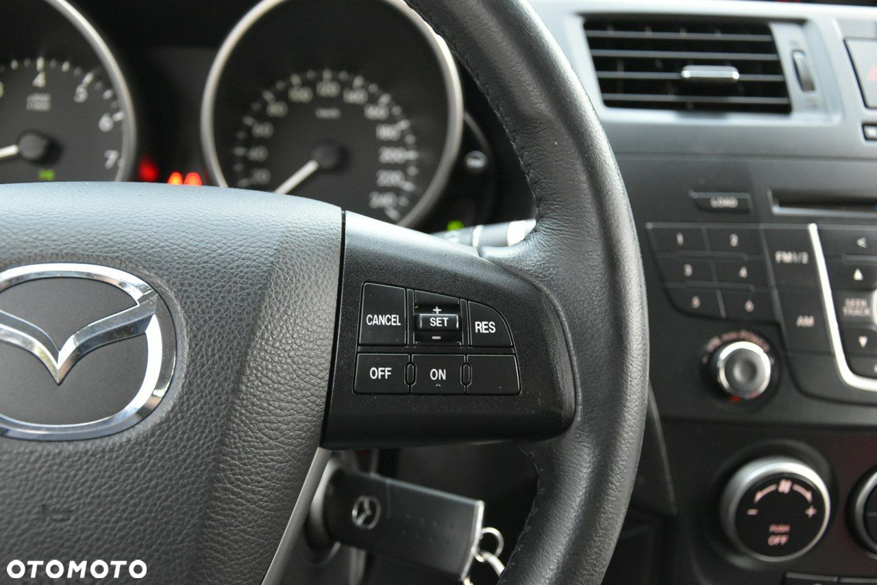 Mazda 5 - 18
