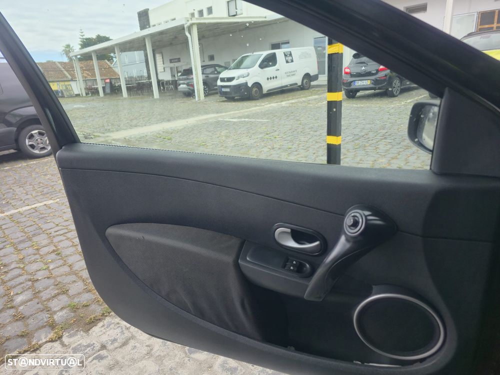 Renault Clio 1.5 dCi Rip Curl - 8