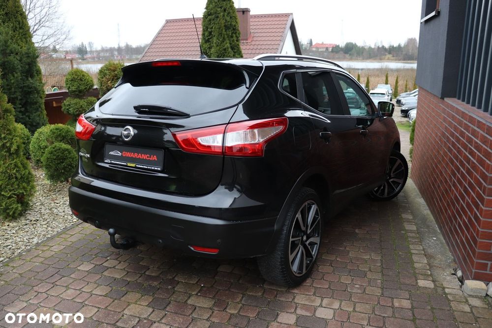 Nissan Qashqai - 2
