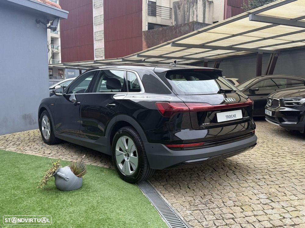 Audi e-tron 50 quattro - 16