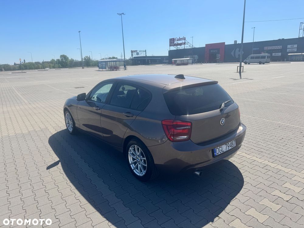 BMW Seria 1 116d EfficientDynamics Edition - 4