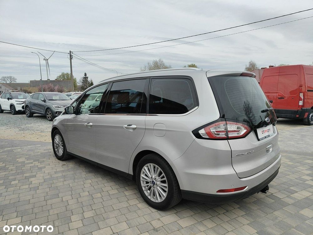 Ford Galaxy - 4
