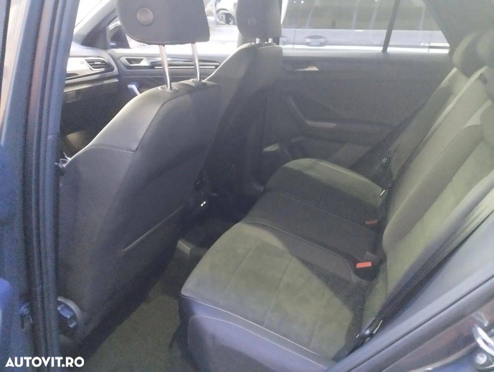 Volkswagen T-Roc 1.5 TSI DSG Style - 9