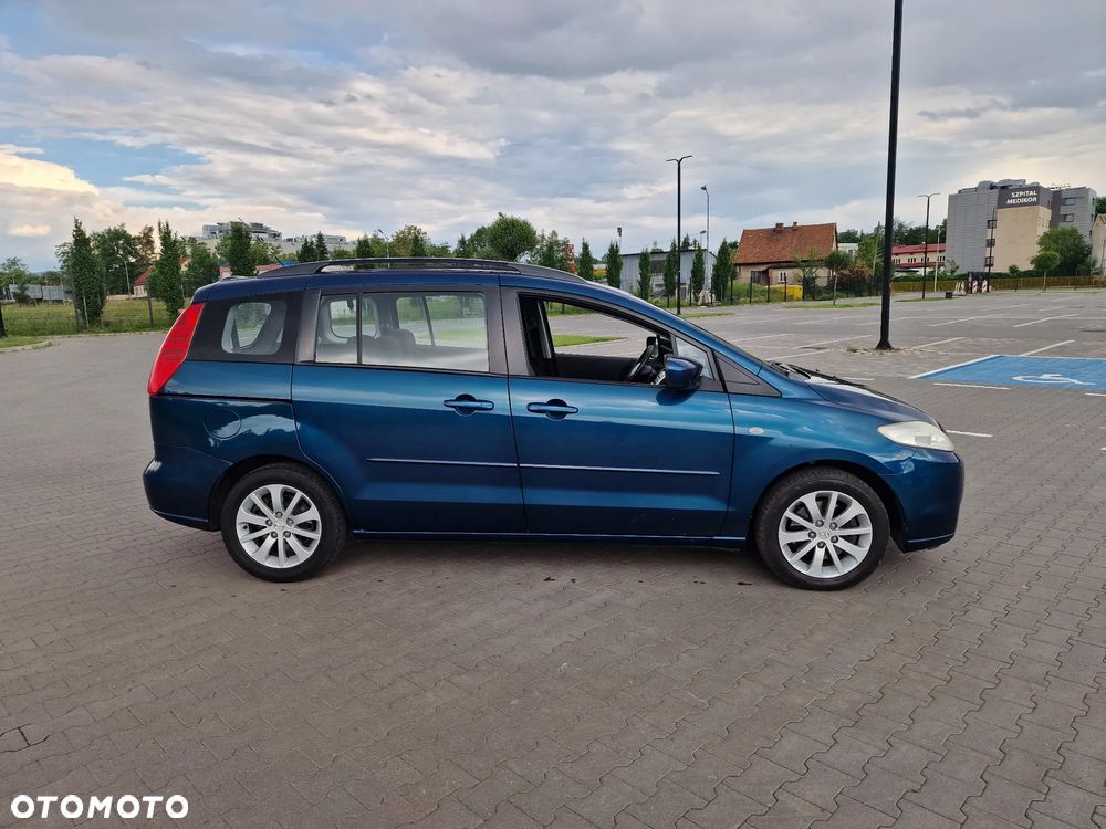 Mazda 5 - 10