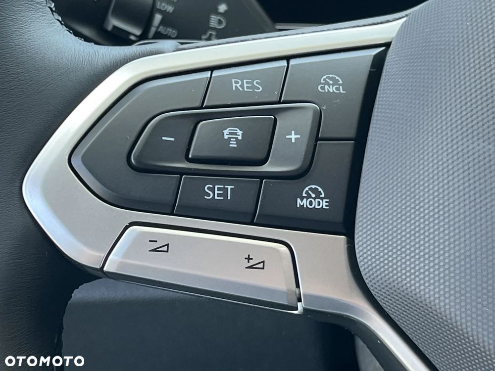 Volkswagen Tiguan 2.0 TDI Life Plus DSG - 28