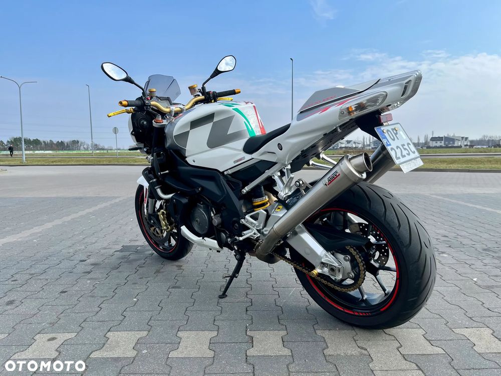 Aprilia Tuono - 6