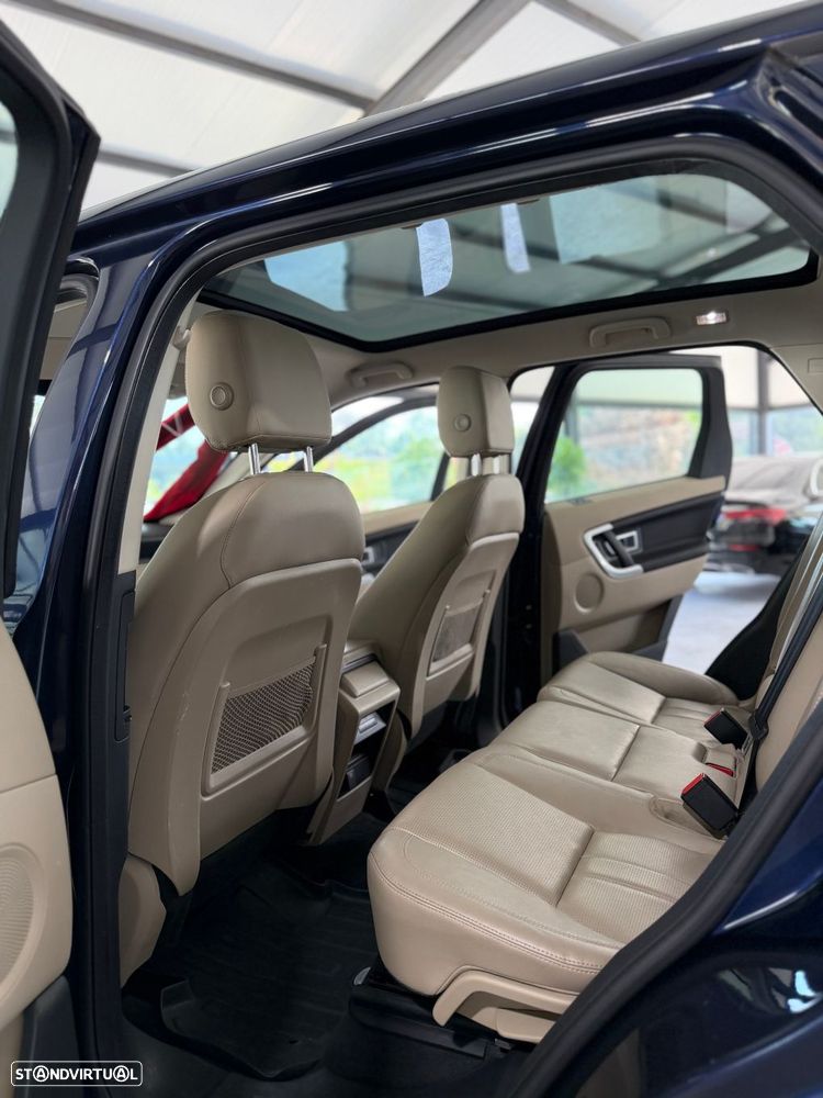 Land Rover Discovery Sport 2.2 SD4 SE Auto - 12