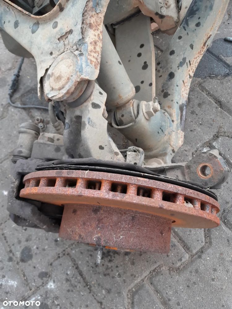 Zawieszenie przód Iveco Daily 15r - 8