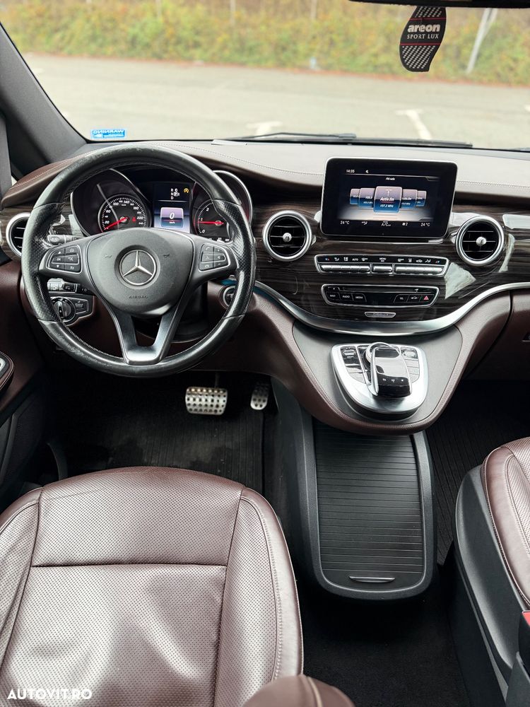 Mercedes-Benz Viano - 10