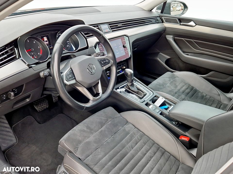 Volkswagen Passat 2.0 TDI DSG Highline - 17