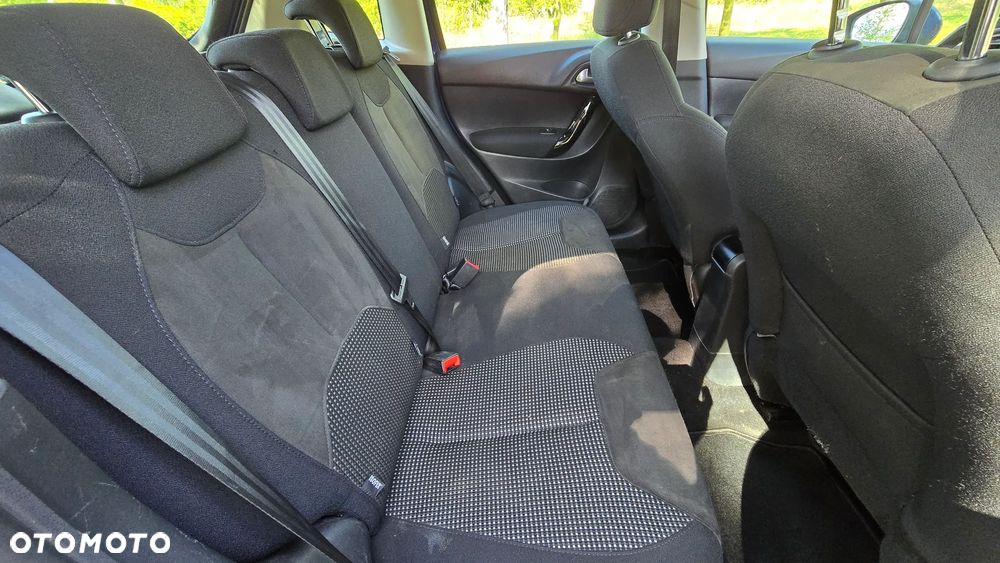 Citroën C3 1.2 PureTech Exclusive - 10