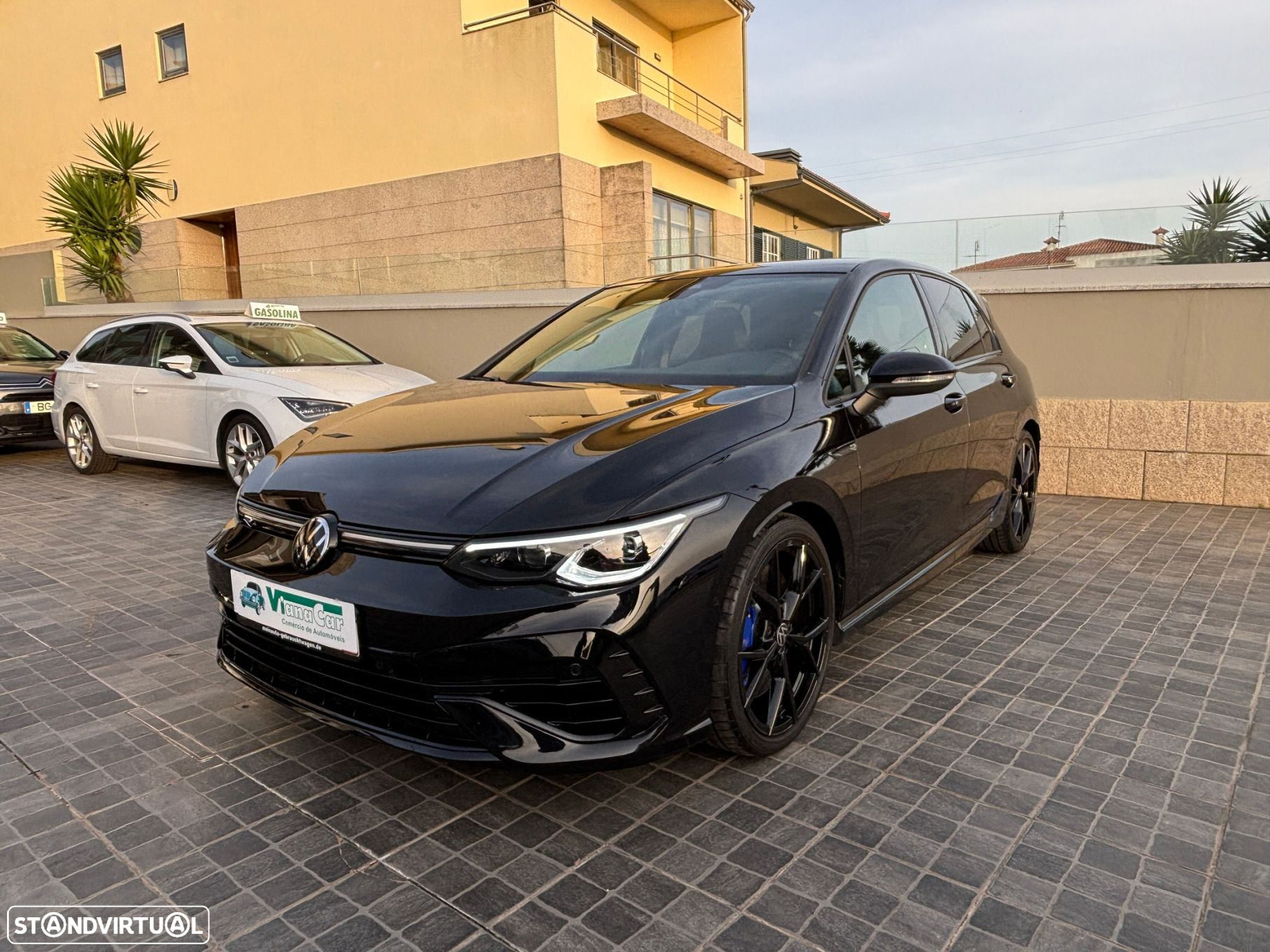 VW Golf 2.0 TSI R DSG - 2
