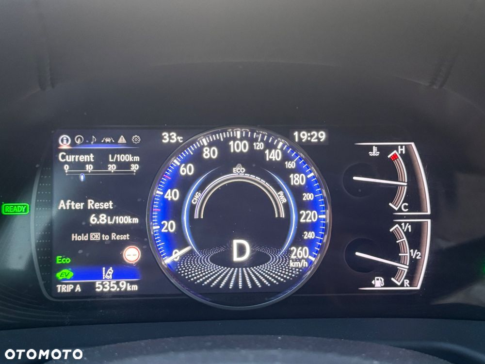 Lexus ES 300h Prestige - 29