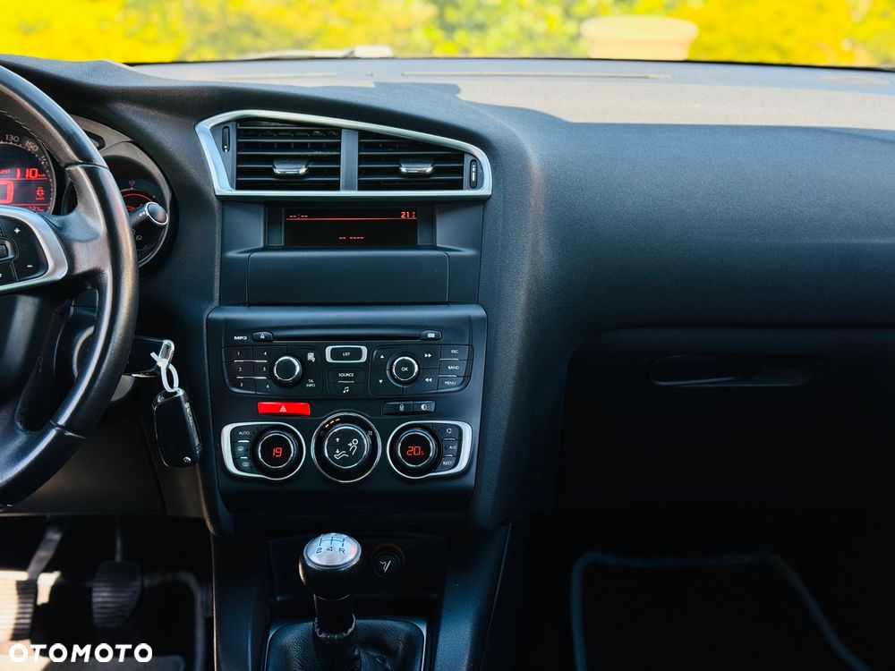 Citroën C4 VTi 120 Selection - 8