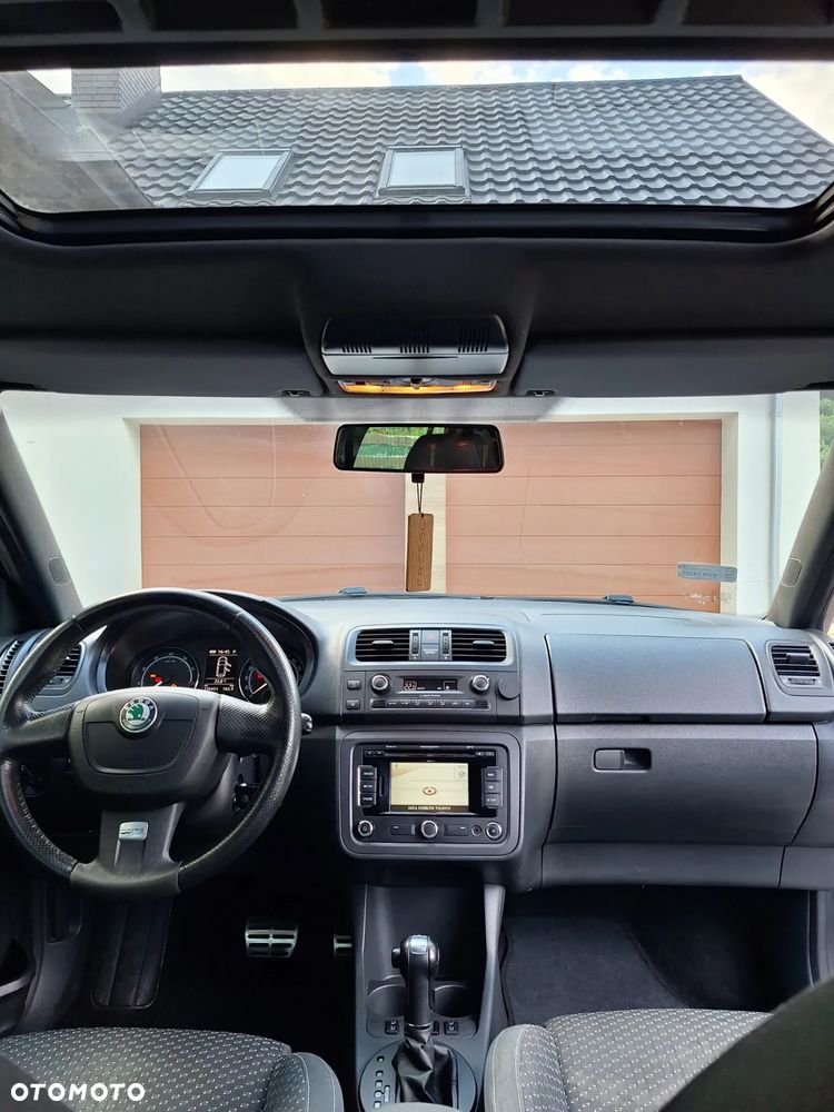 Skoda Fabia 1.4 TSI Combi DSG RS - 10