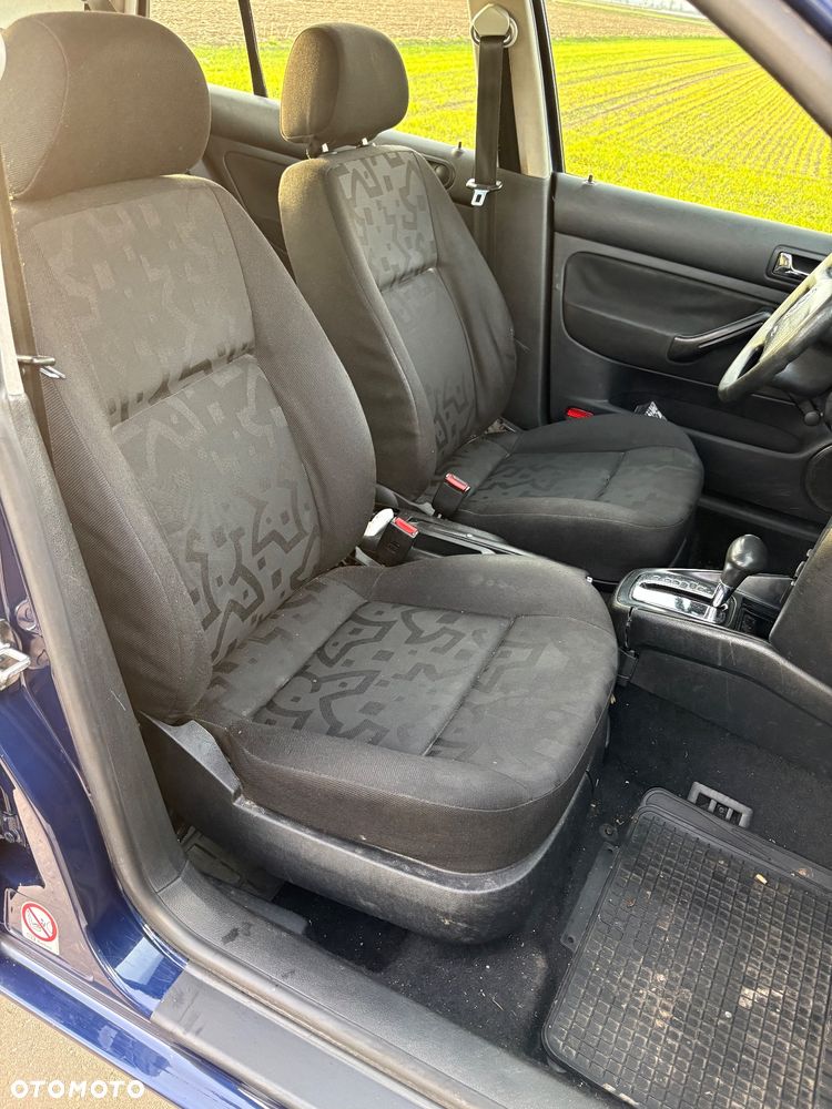 Volkswagen Golf - 14