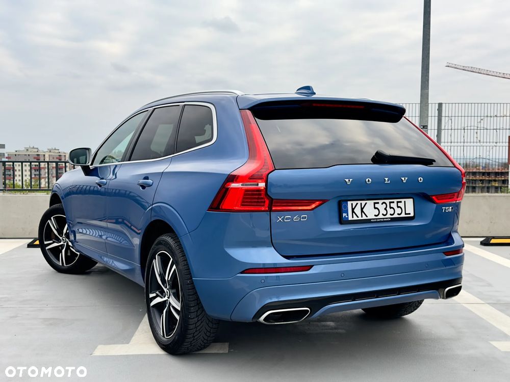 Volvo XC 60 T5 GPF AWD R-Design - 10