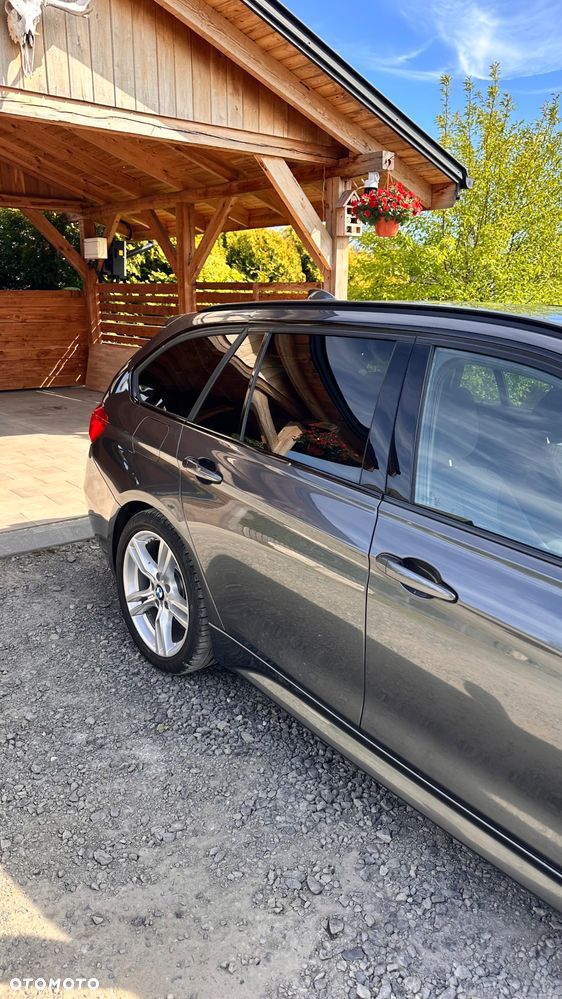 BMW Seria 3 - 13