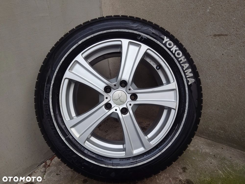Zimowe koła Mitsubishi Outlander Alufelgi 17cali MoTec 5x114,3 i opony Yokohama 235/55 R17 BluEarth Winter V906 SUV - 1