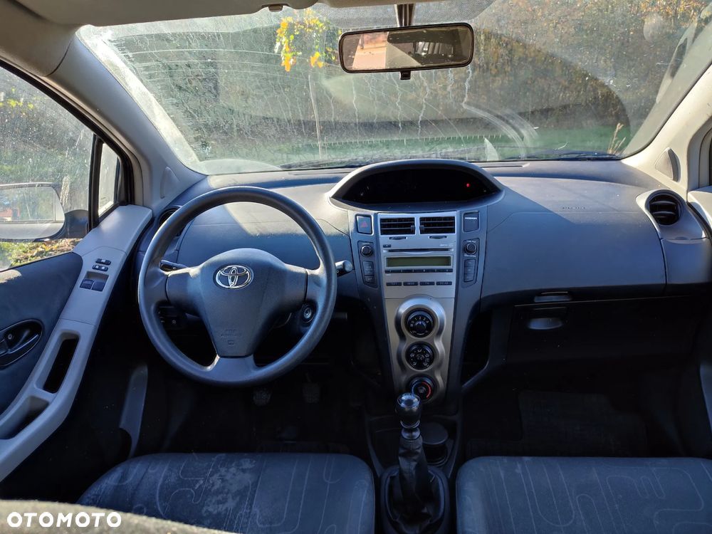 Toyota Yaris 1.33 Sol - 7