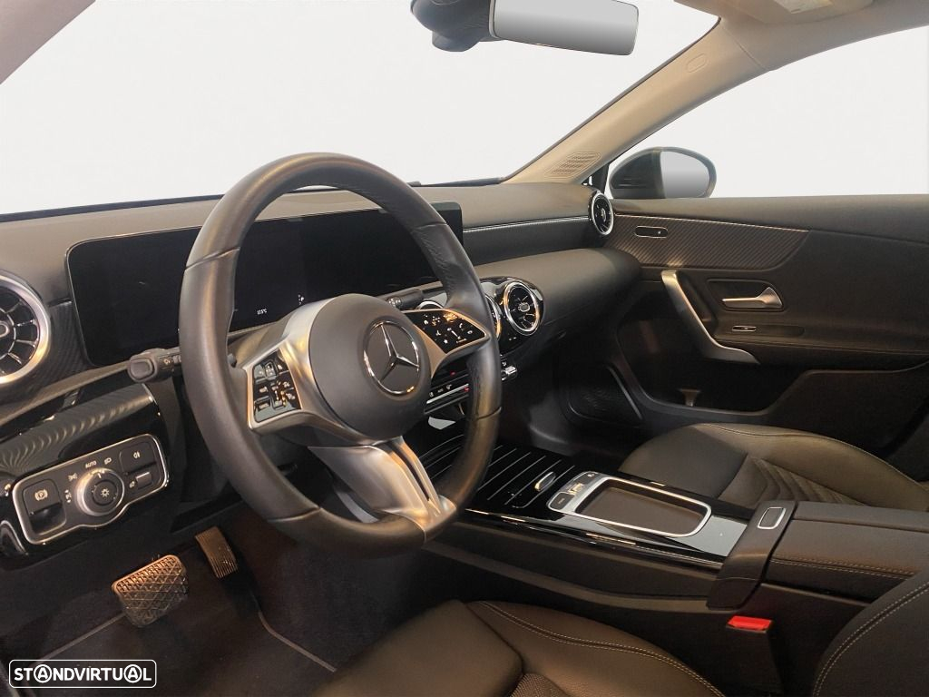 Mercedes-Benz A 250 e - 8